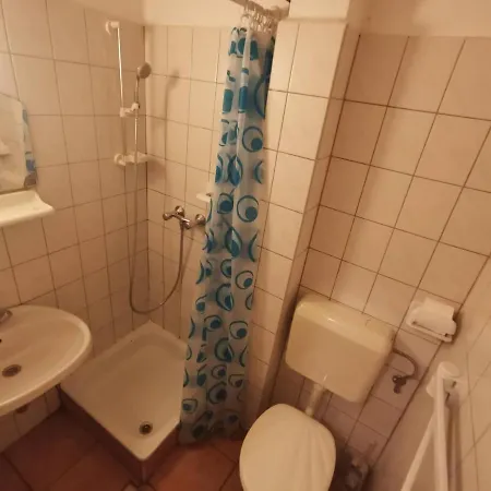 Homestay szállás Platán üdülő *