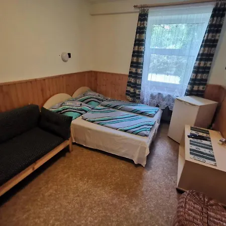 Platán üdülő Homestay szállás Balatonlelle
